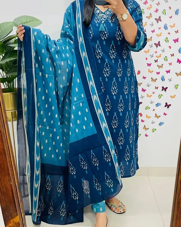Ikkat Print With Kurti Pant & Dupatta Set For Women( Blue )
