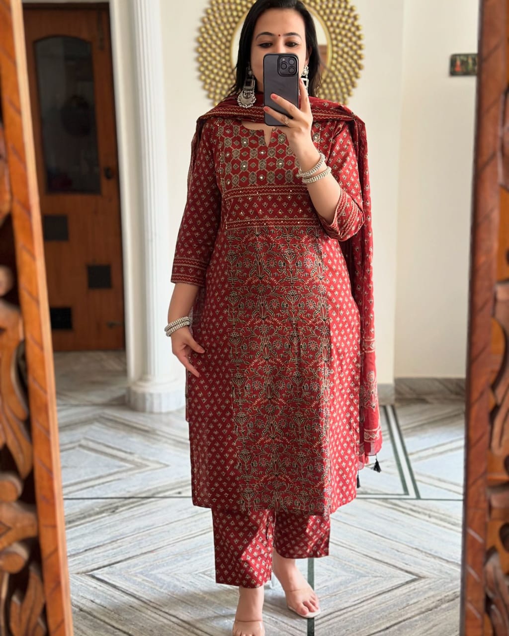 Beautiful maroon kurta with pant dupatta set