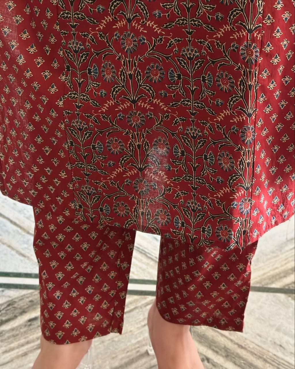 Beautiful maroon kurta with pant dupatta set